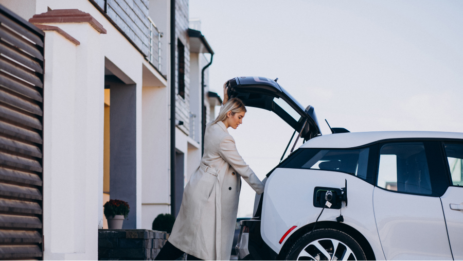 You are currently viewing EV Chargers Explained: Hotels Benefiting from Surge in EV Popularity